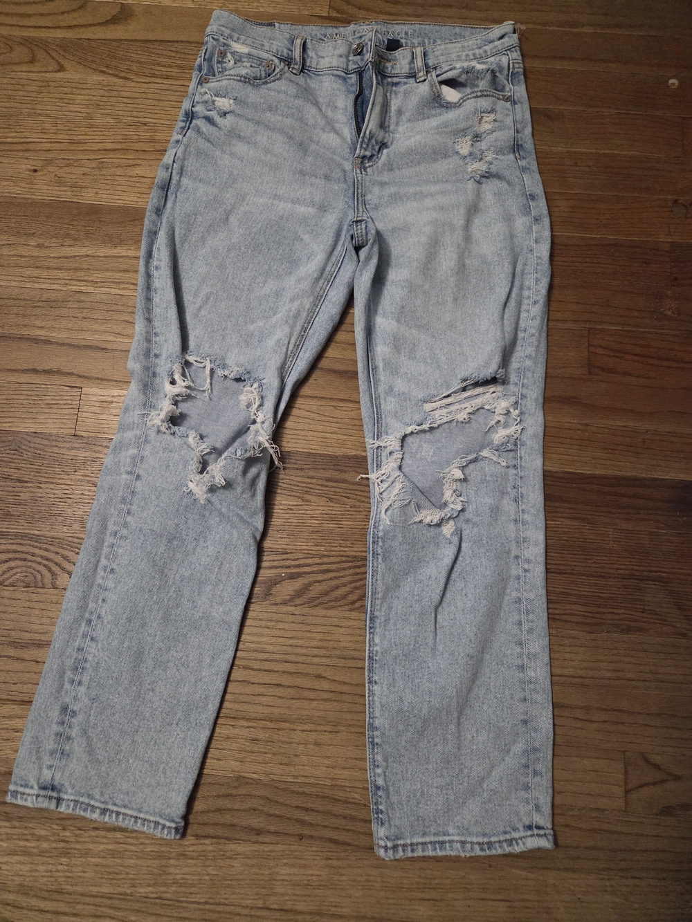 American Eagle Outfitters Light Blue Distressed Straight Leg Jeans